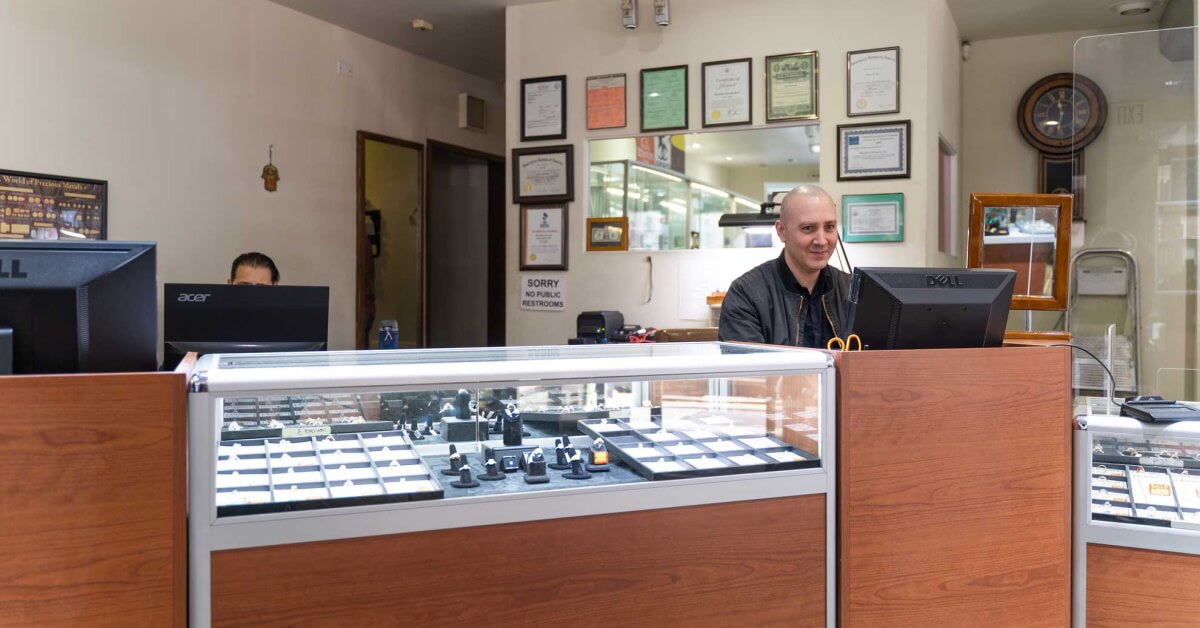 Interview with a pawn industry insider